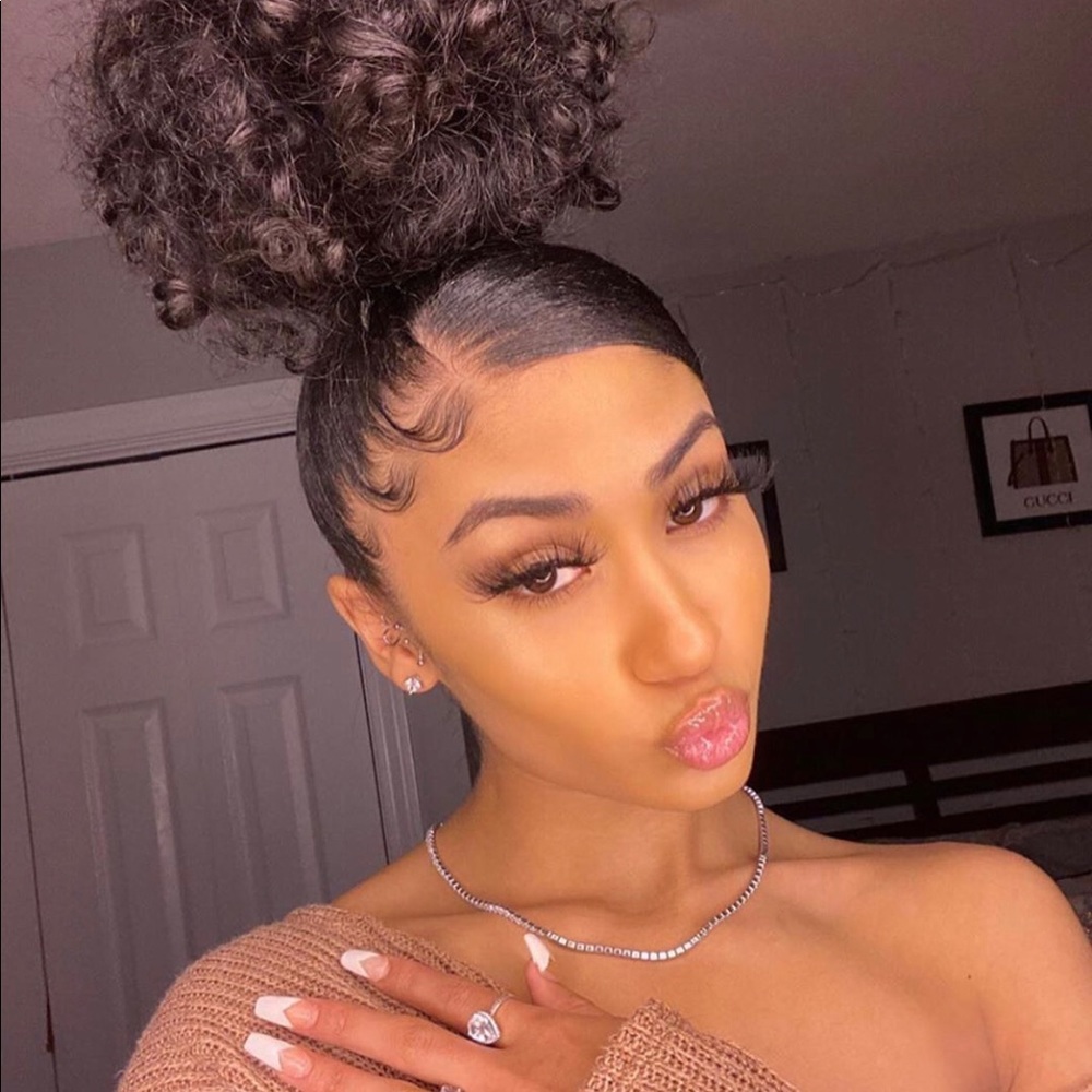 Meet your Posher, Kaiya